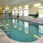 Best Western Plus Des Moines West Inn & Suites 